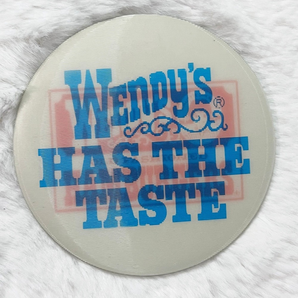 🔮 5/$25 Vintage Wendy's Has The Taste Lenticular Pin